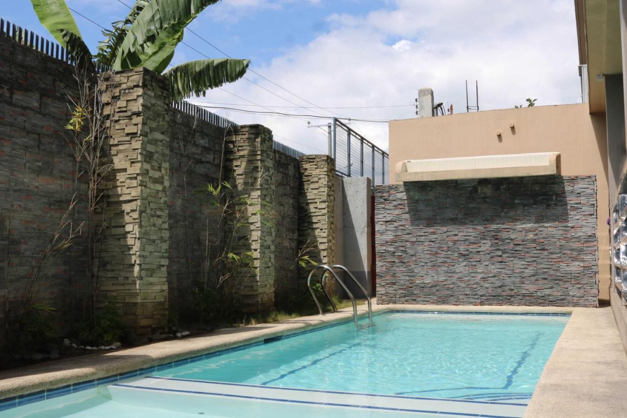 Reddoorz At Grand Apartelle Hernan Cortes Cebu Εξωτερικό φωτογραφία