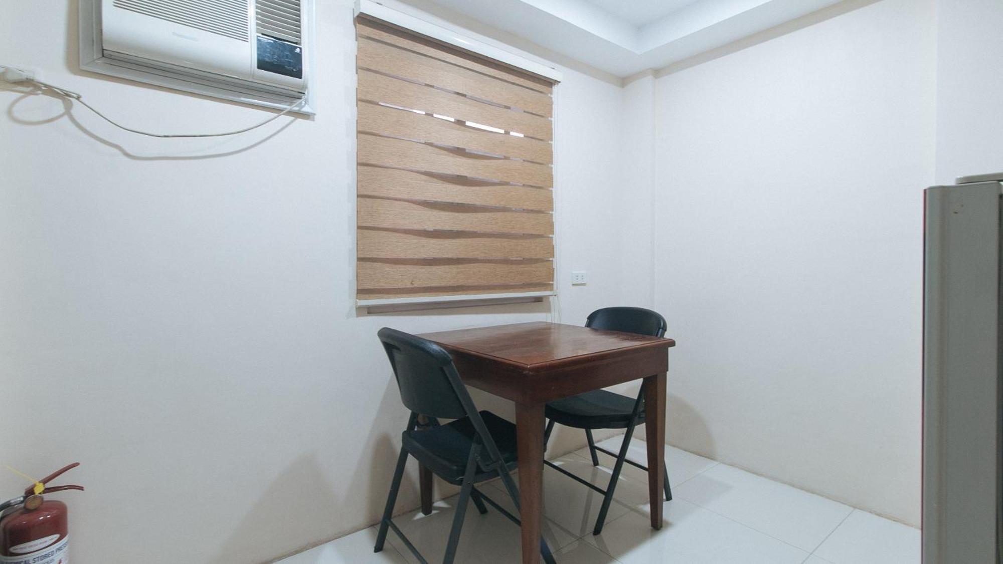 Reddoorz At Grand Apartelle Hernan Cortes Cebu Εξωτερικό φωτογραφία
