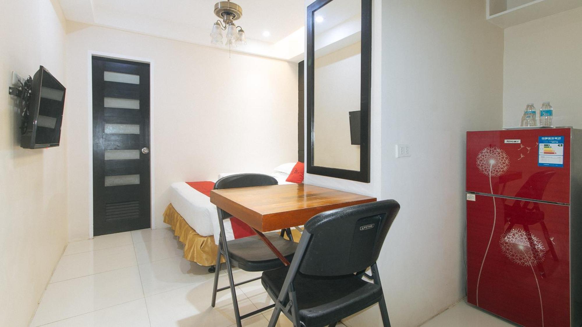 Reddoorz At Grand Apartelle Hernan Cortes Cebu Εξωτερικό φωτογραφία