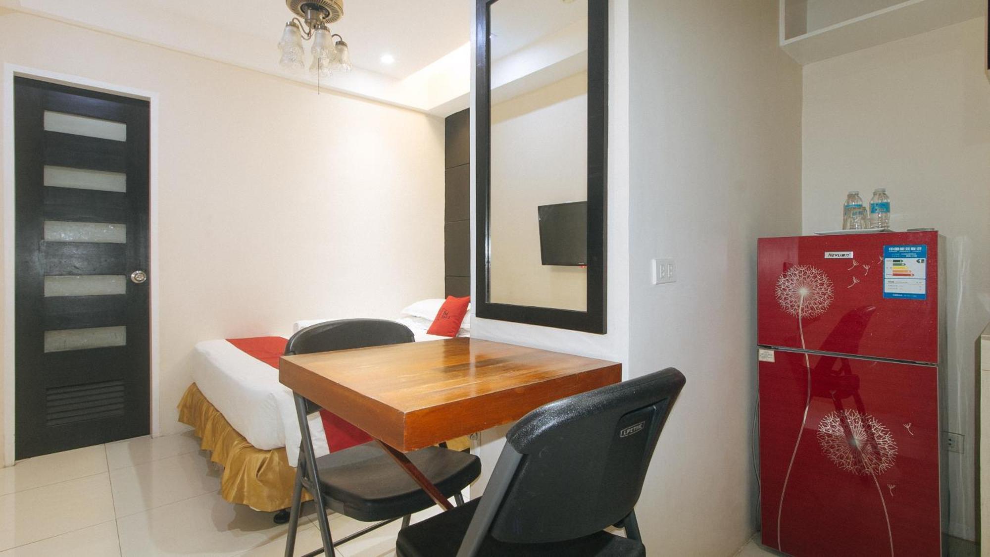 Reddoorz At Grand Apartelle Hernan Cortes Cebu Εξωτερικό φωτογραφία
